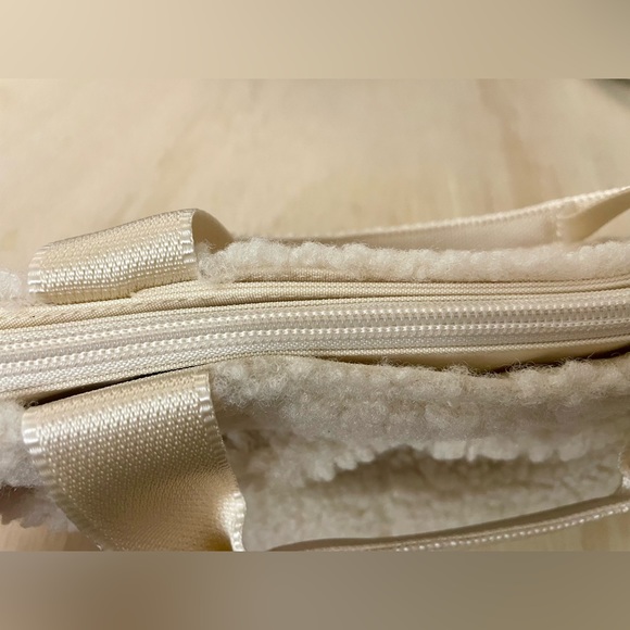 Baggallini Mini Carryall Tote | Light Beige Faux Shearling - Picture 2 of 4